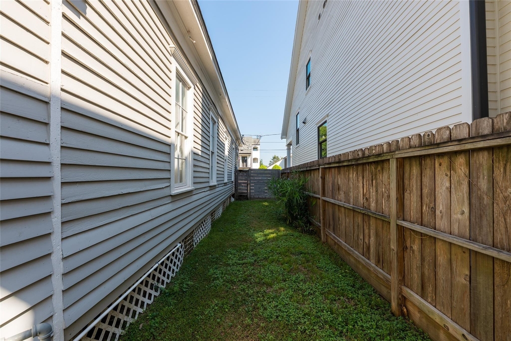 2011 Decatur Street - Photo 34
