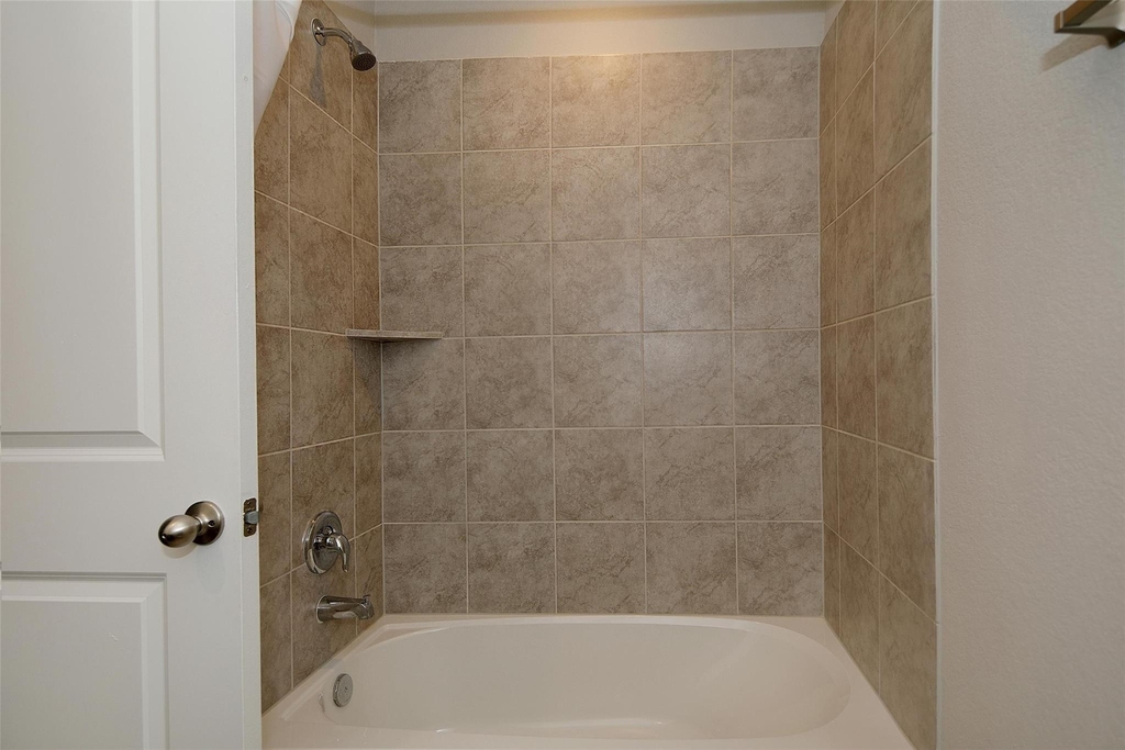 13824 Rock Island Trail - Photo 20