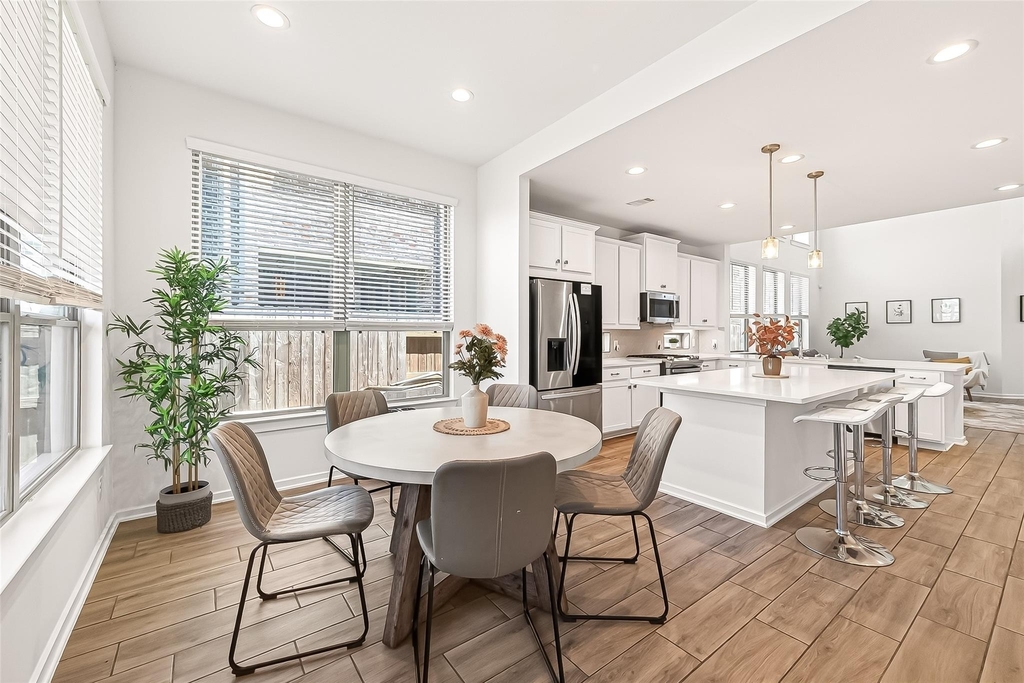 7019 Snow Finch Lane - Photo 8