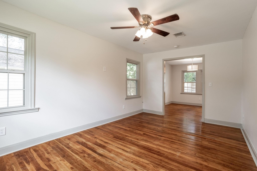 1517 Live Oak Street - Photo 7
