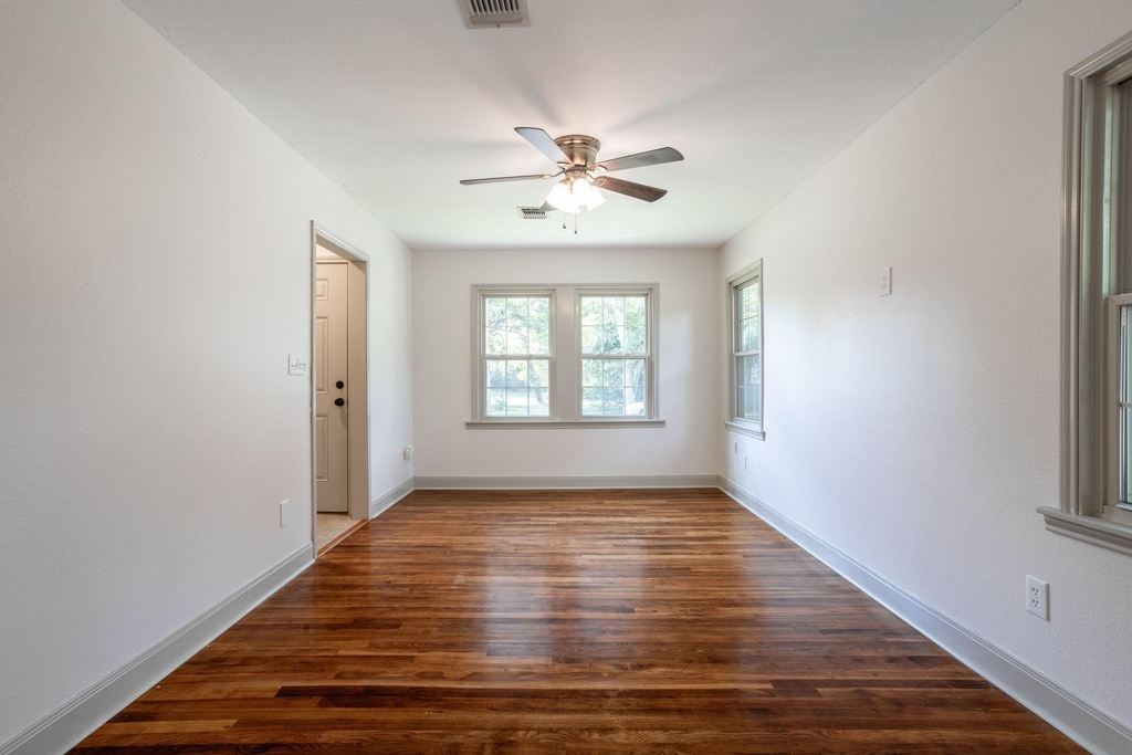 1517 Live Oak Street - Photo 8