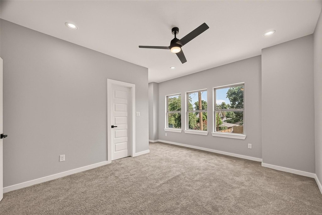 90 Burress Street - Photo 4