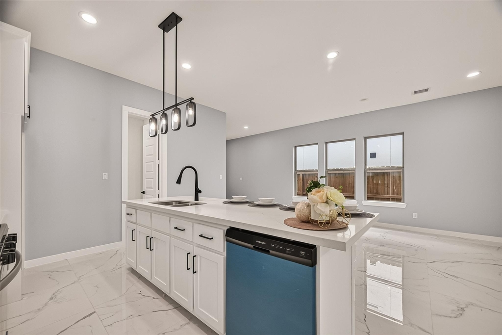 90 Burress Street - Photo 20