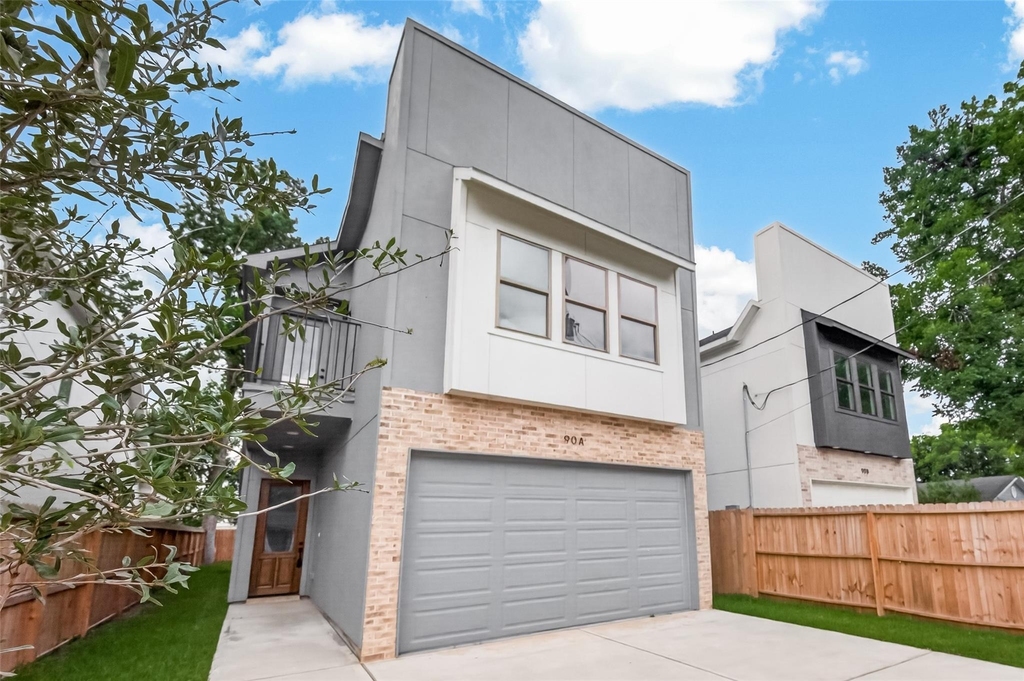 90 Burress Street - Photo 0