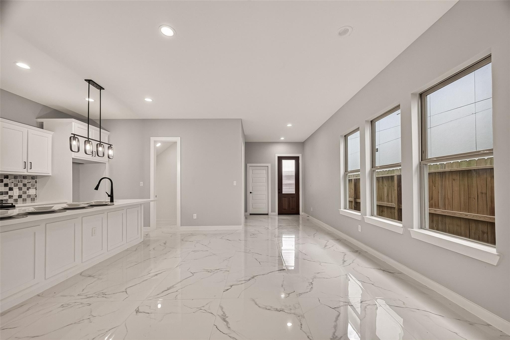 90 Burress Street - Photo 16