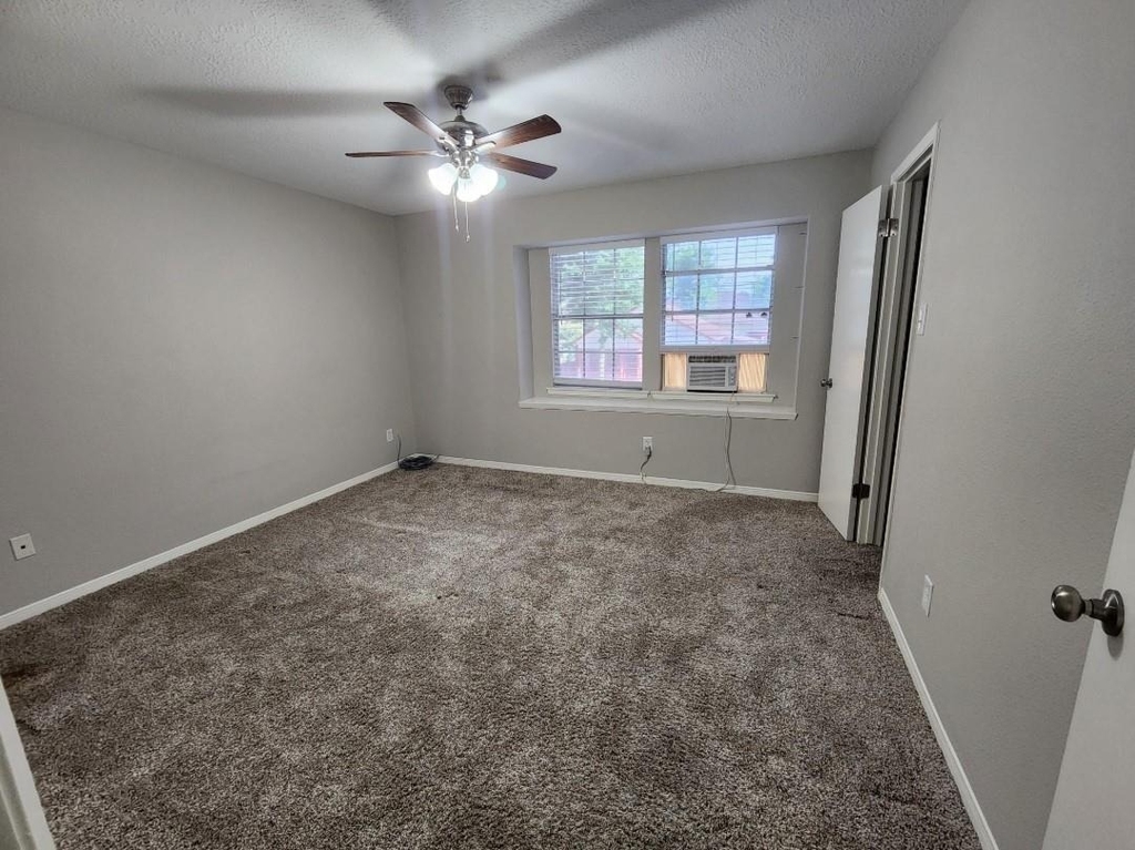 517 5th Street - Photo 12