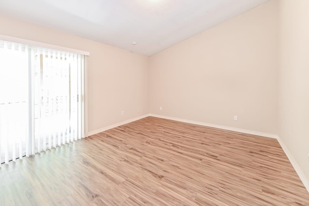 22710 Melham Lane - Photo 6