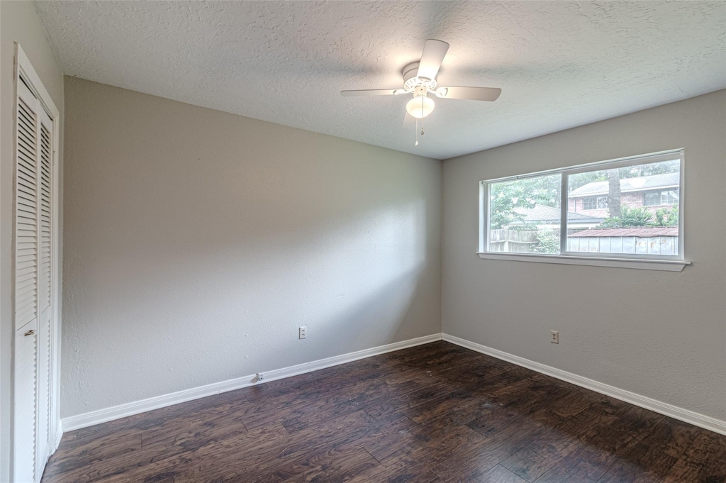 9702 Birsay Street - Photo 15