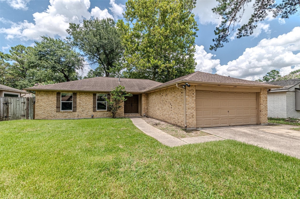 9702 Birsay Street - Photo 0