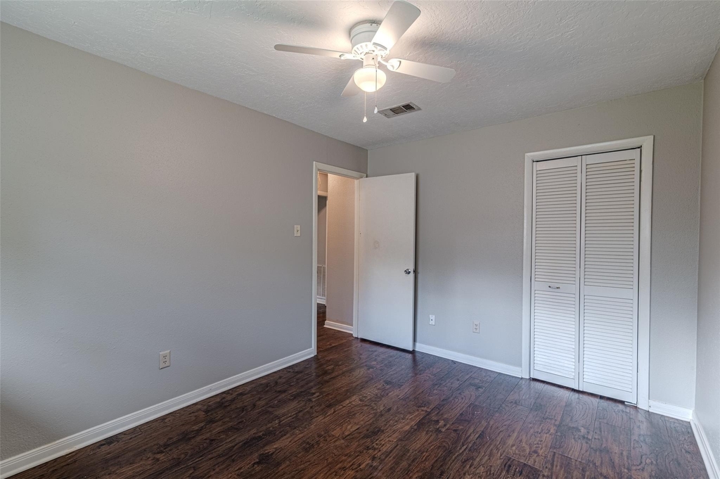 9702 Birsay Street - Photo 16