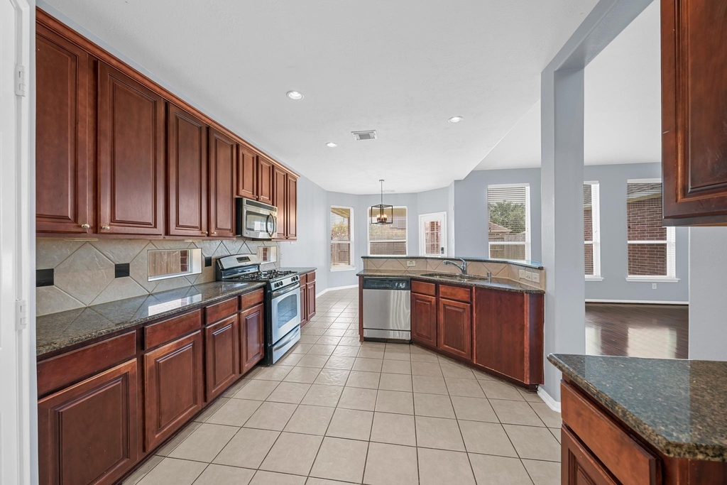 12 Palomar Drive - Photo 2