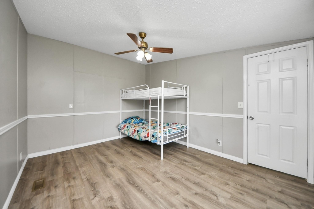 18303 James Road - Photo 15