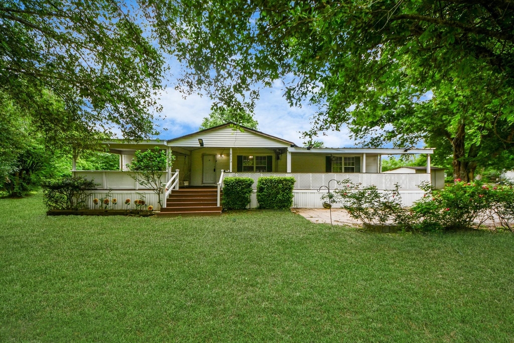 18303 James Road - Photo 4