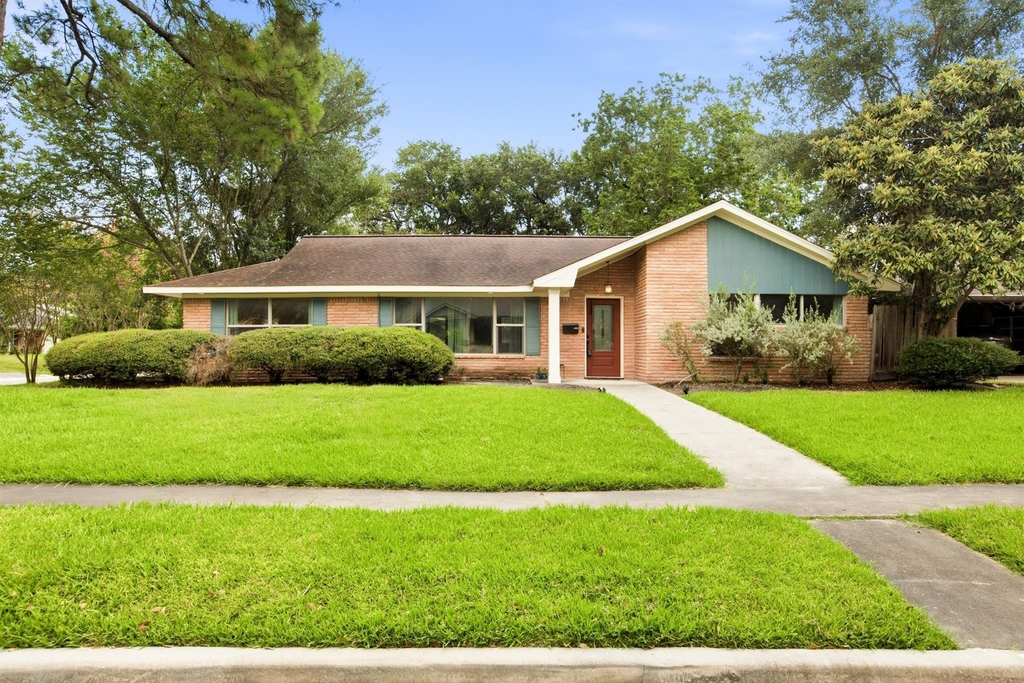 5238 Kinglet Street - Photo 1