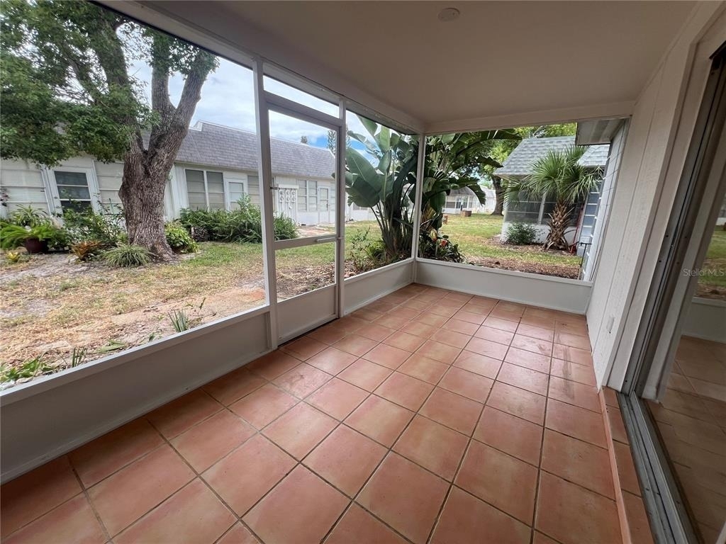 4223 Sheldon Place - Photo 12