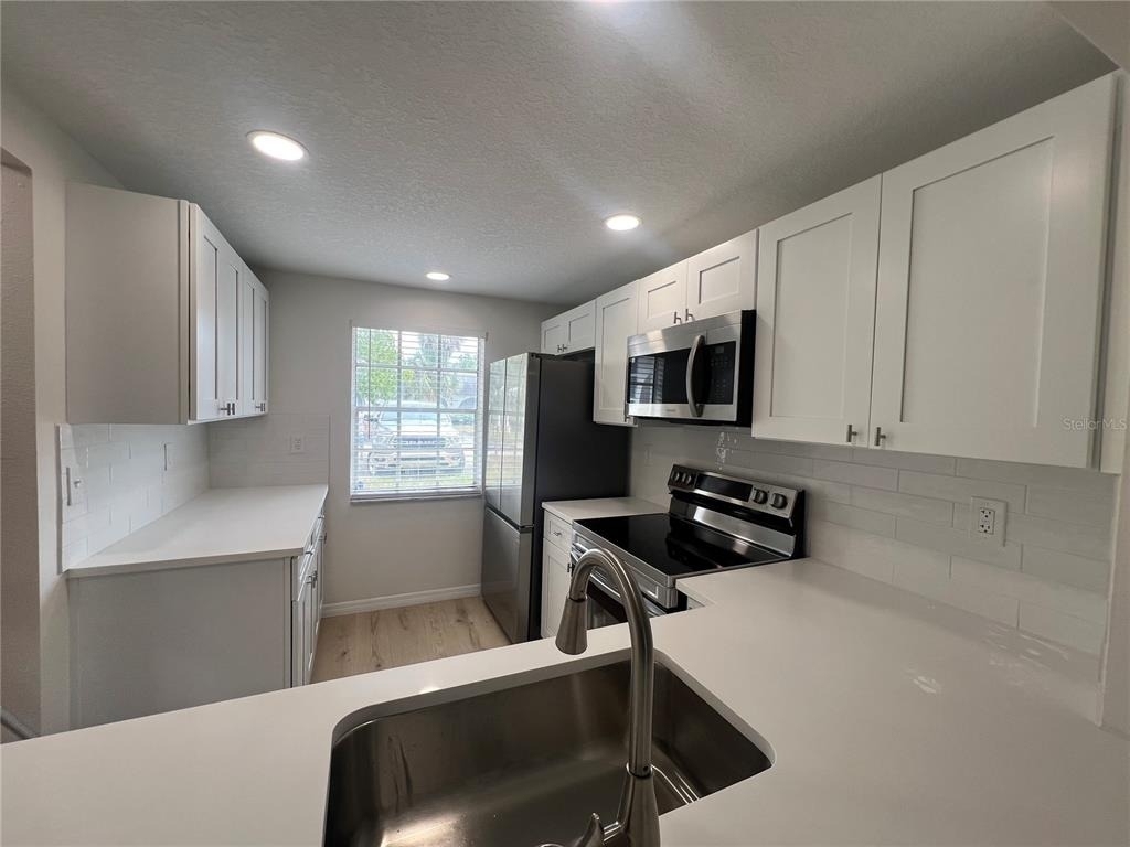 4223 Sheldon Place - Photo 2