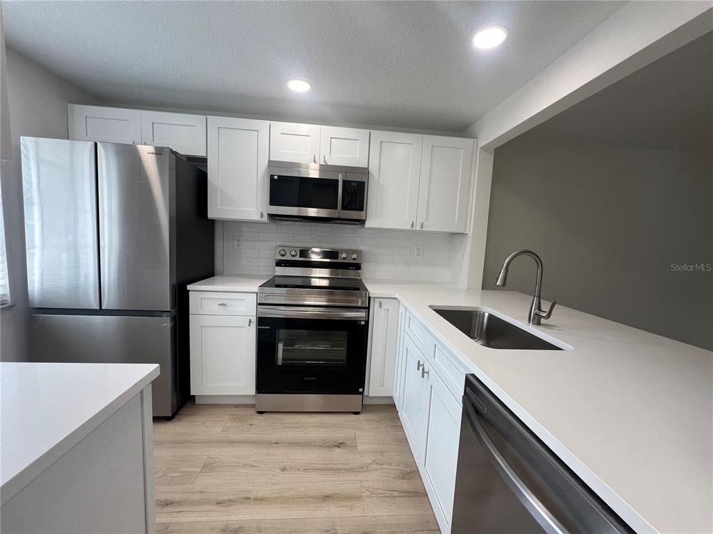 4223 Sheldon Place - Photo 1