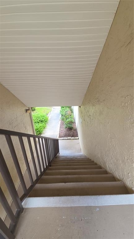 100 E Kentucky Ave - Photo 23