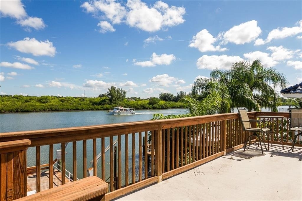 18521 Gulf Boulevard - Photo 7