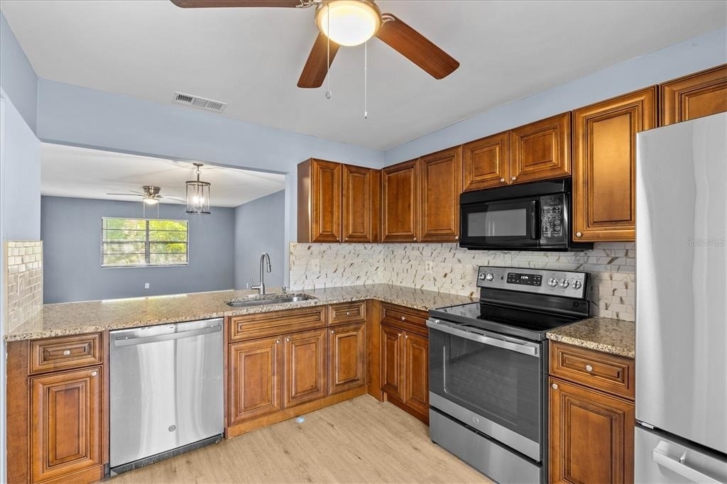 4045 Arrowwood Court - Photo 8