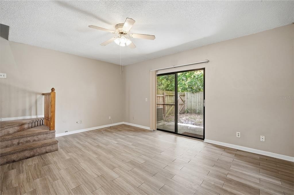 1910 W Sligh Avenue - Photo 10