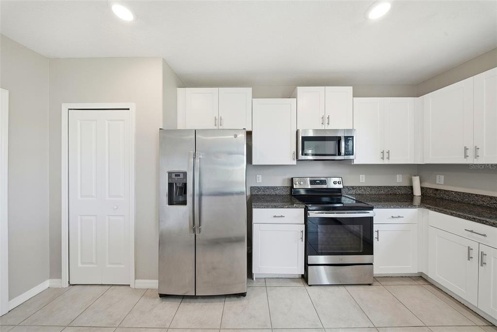 15617 Charr Island Street - Photo 1