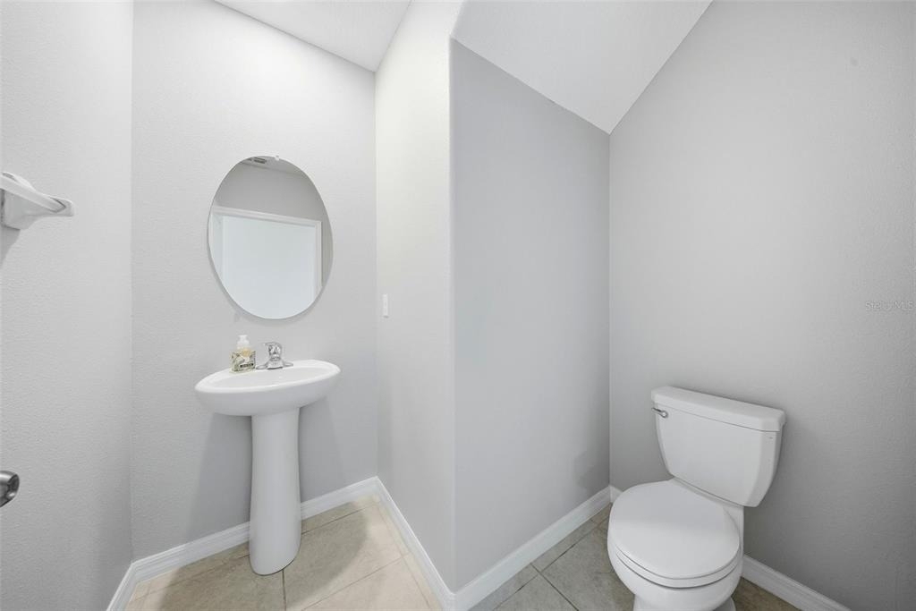 15617 Charr Island Street - Photo 8