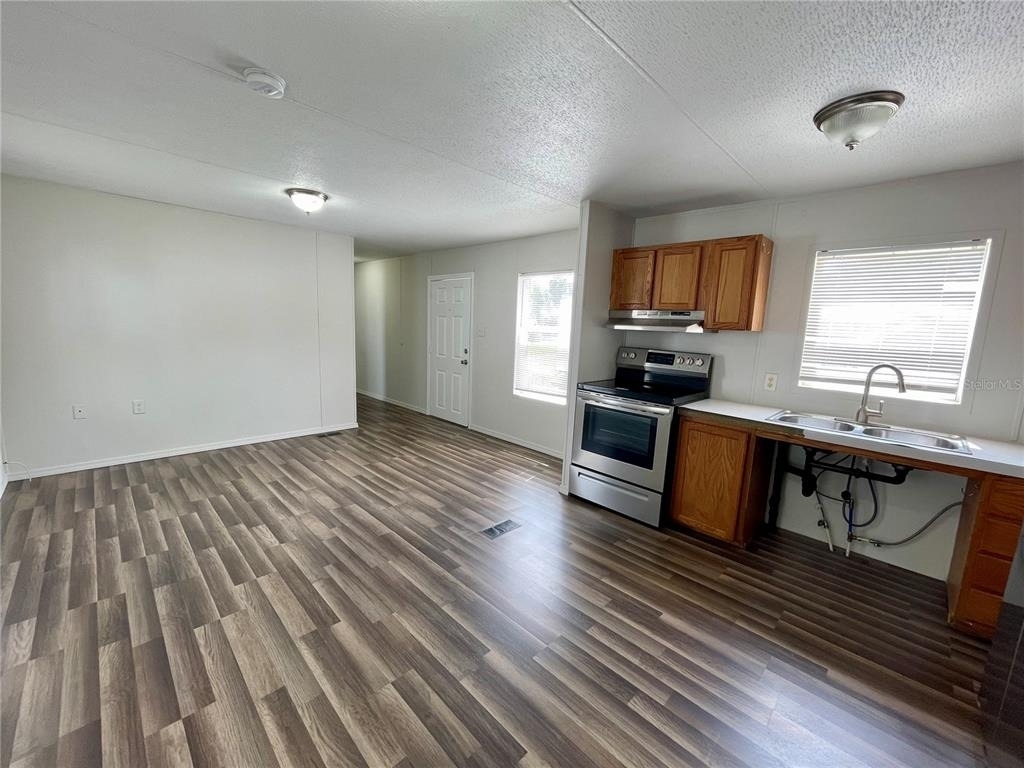 6330 Eugene Acres Lane - Photo 5