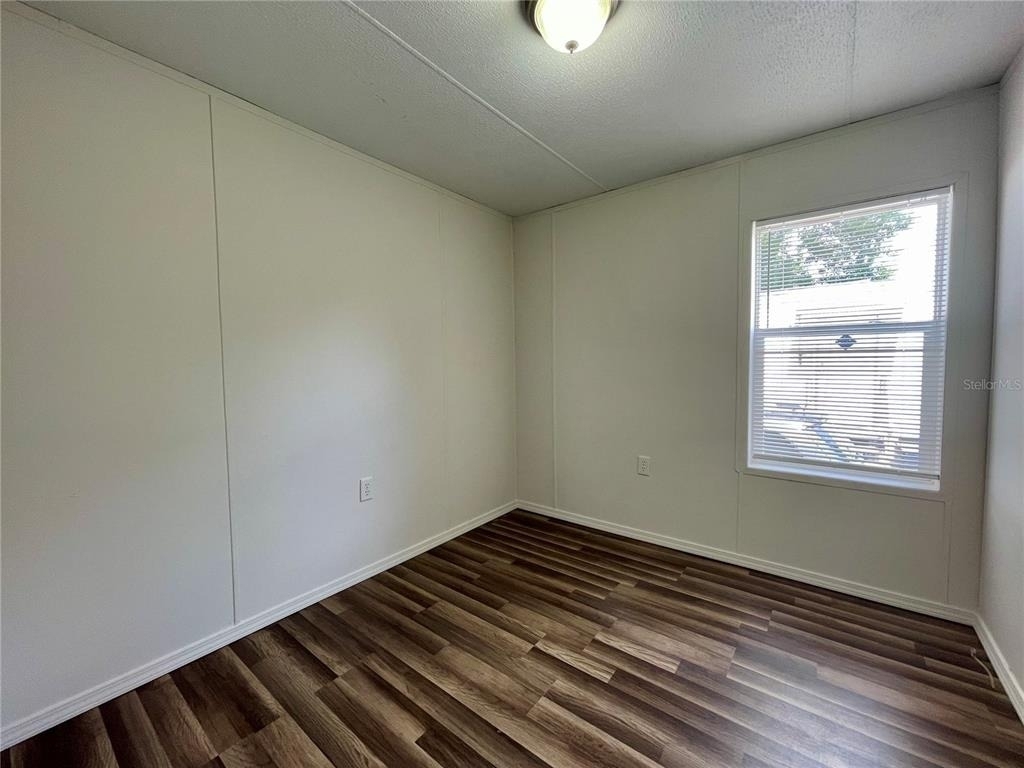 6330 Eugene Acres Lane - Photo 13