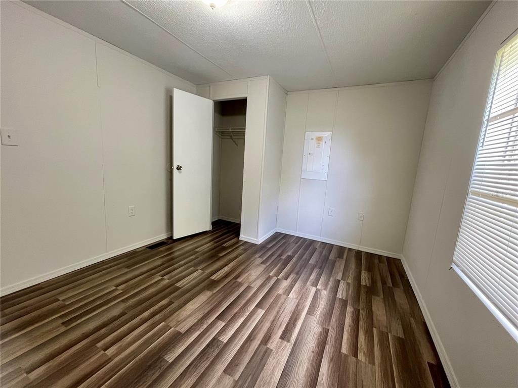 6330 Eugene Acres Lane - Photo 11