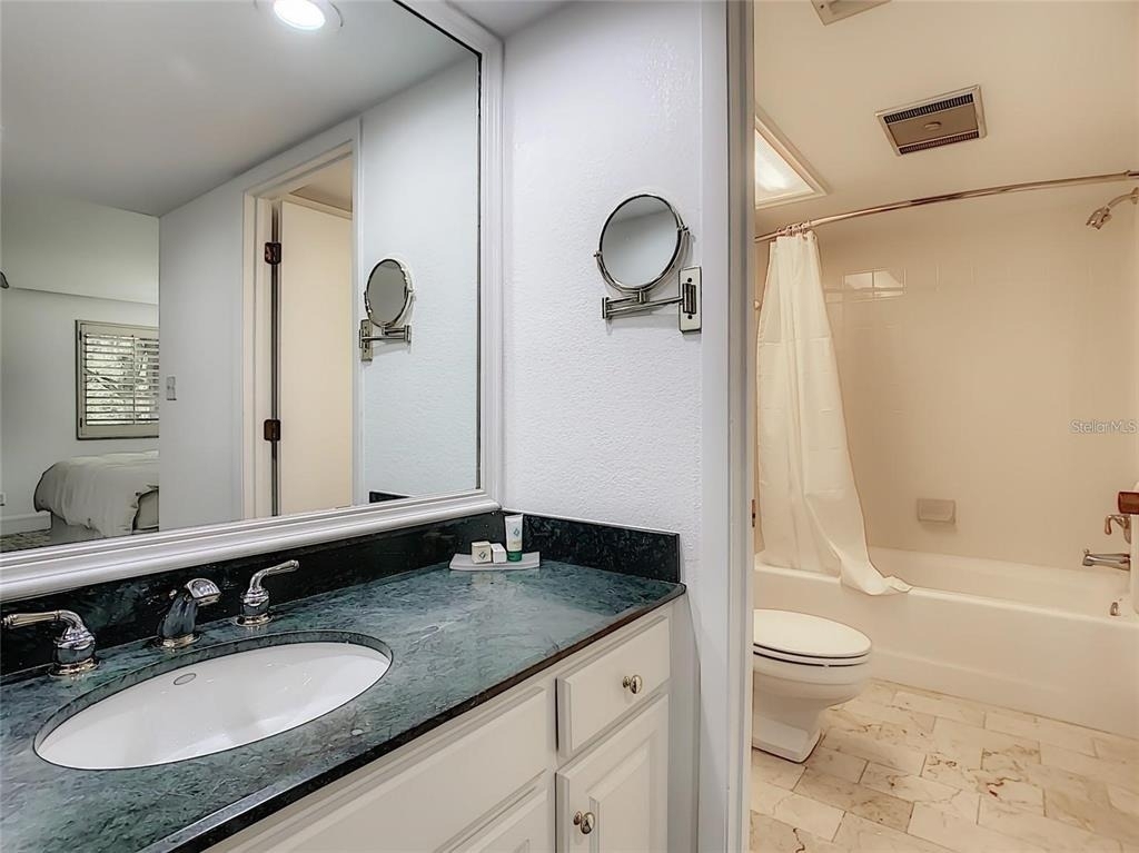 4786 Fox Hunt Drive - Photo 9