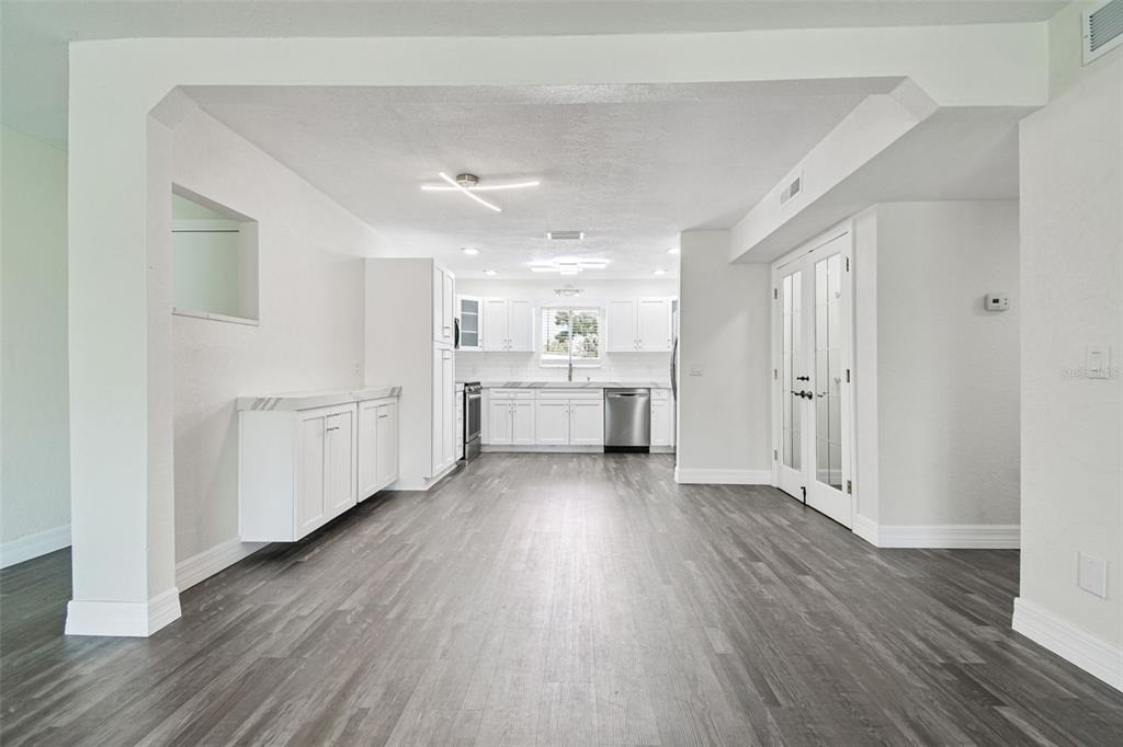 4036 Cortez Drive - Photo 5