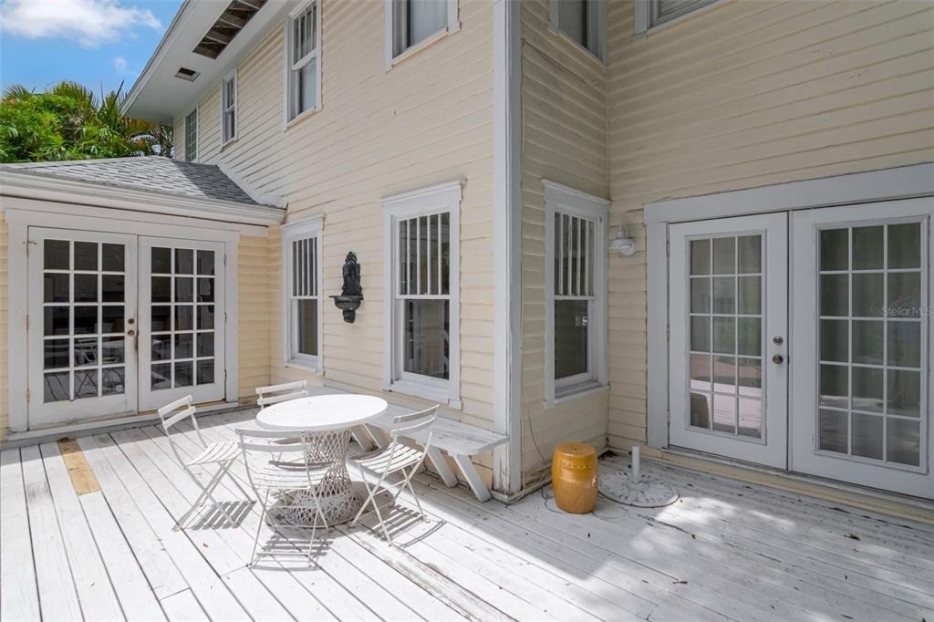 126 8th Avenue Ne - Photo 35
