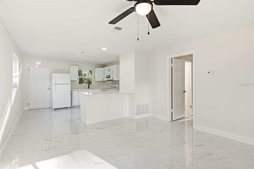 708 Pennsylvania Avenue - Photo 4