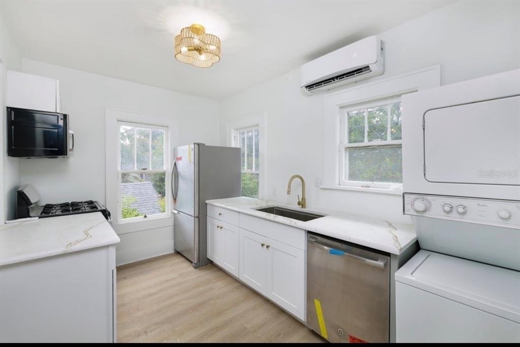 622 7th Avenue N - Photo 5