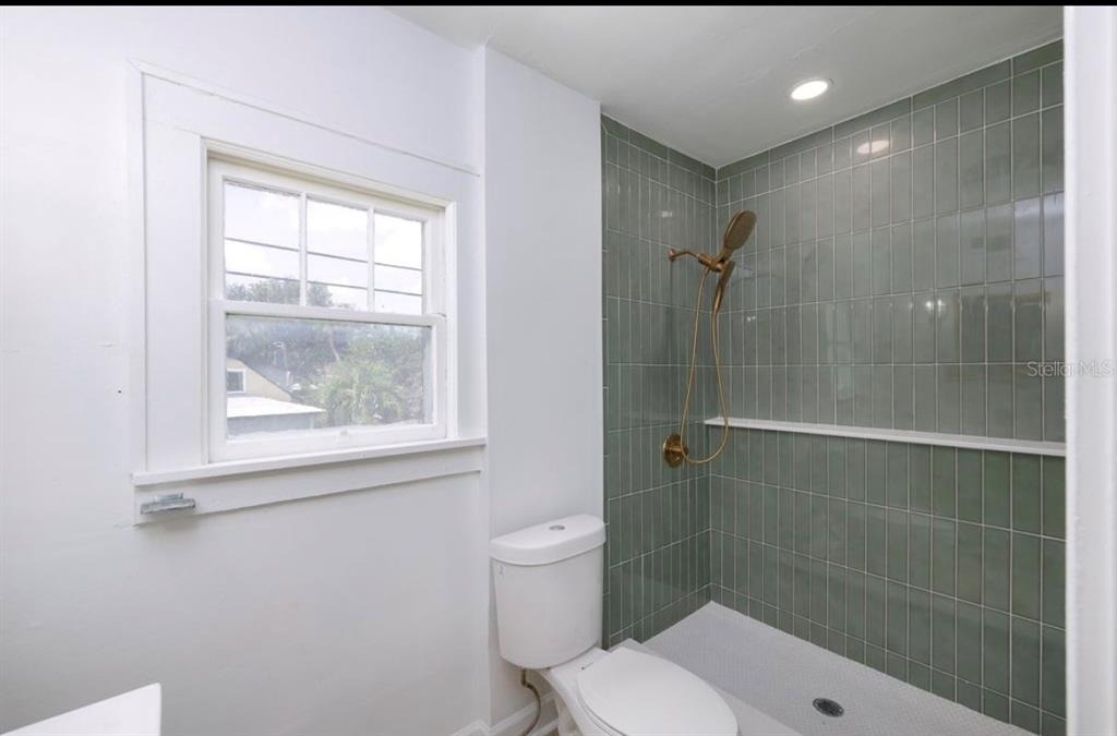 622 7th Avenue N - Photo 7