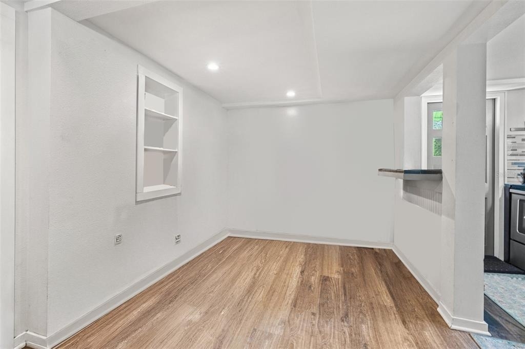 2501 1/2 Oakdale Street S - Photo 0