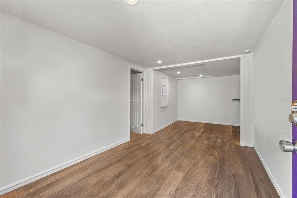 2501 1/2 Oakdale Street S - Photo 4