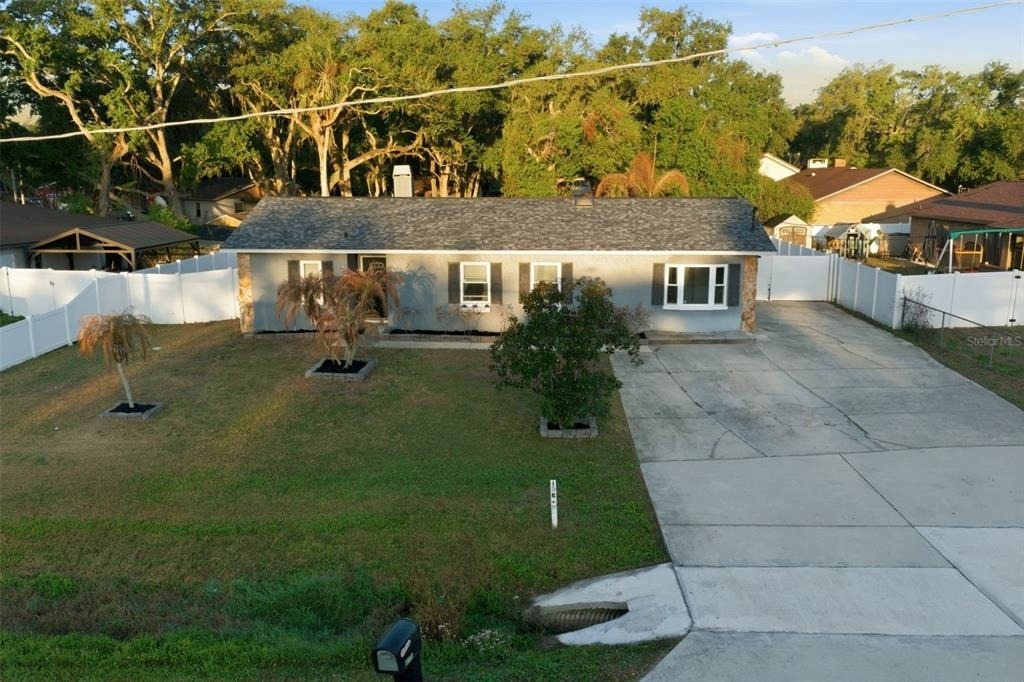 7403 Providence Road - Photo 1