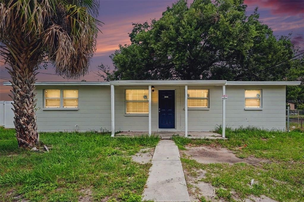 4022 E Henry Avenue - Photo 0