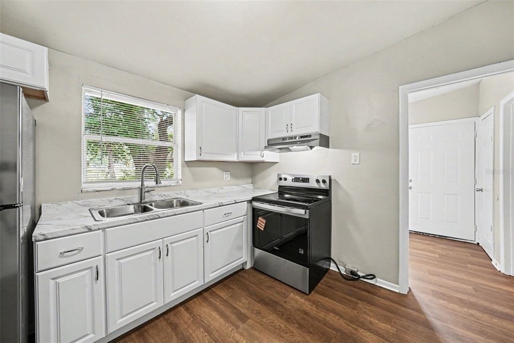 4022 E Henry Avenue - Photo 9