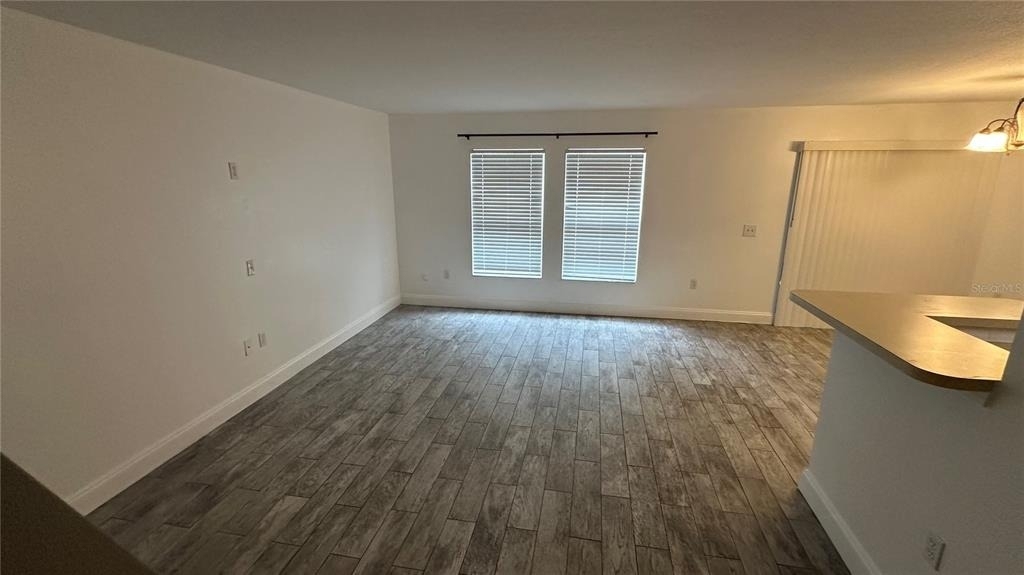 2437 Hassonite Street - Photo 2