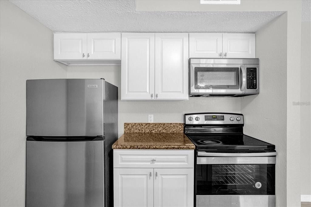 5132 Conroy Road - Photo 1