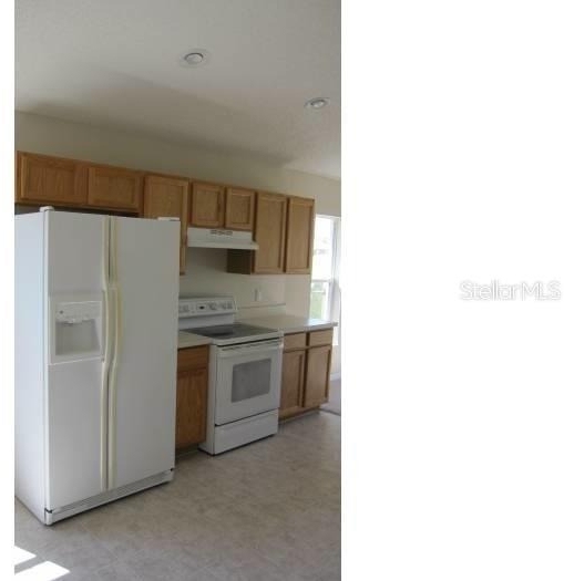 558 Brayton Lane - Photo 3