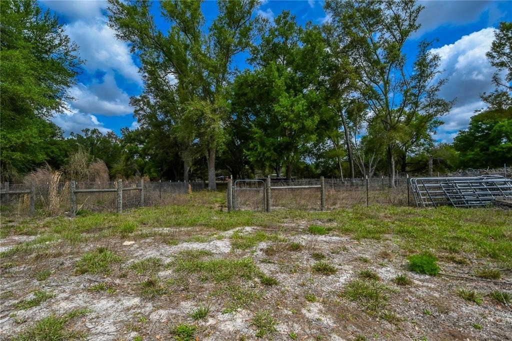 7457 Ne Highway 349 - Photo 20