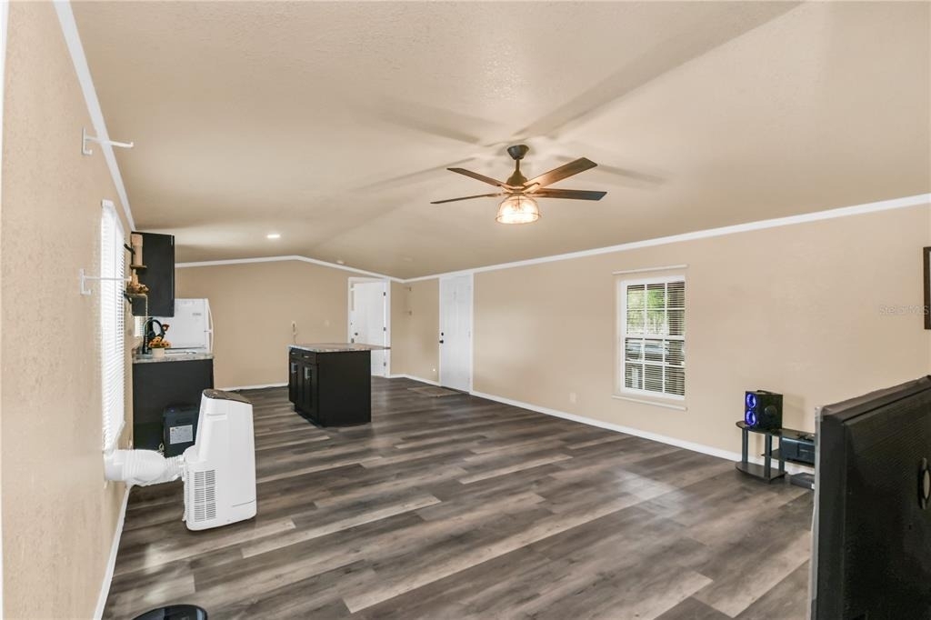 7457 Ne Highway 349 - Photo 3