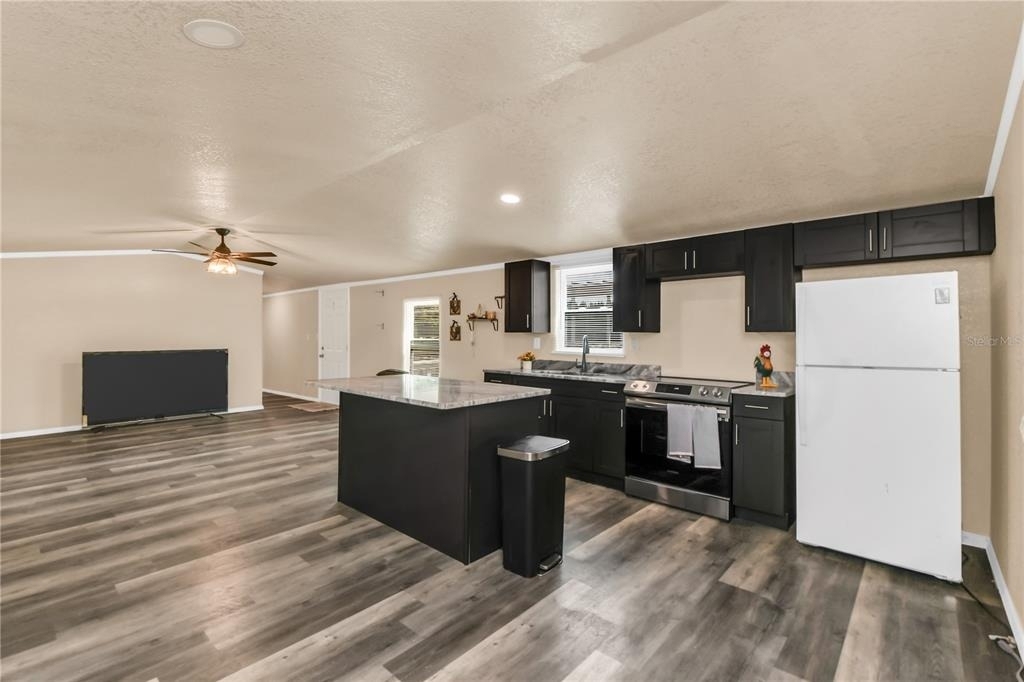 7457 Ne Highway 349 - Photo 5