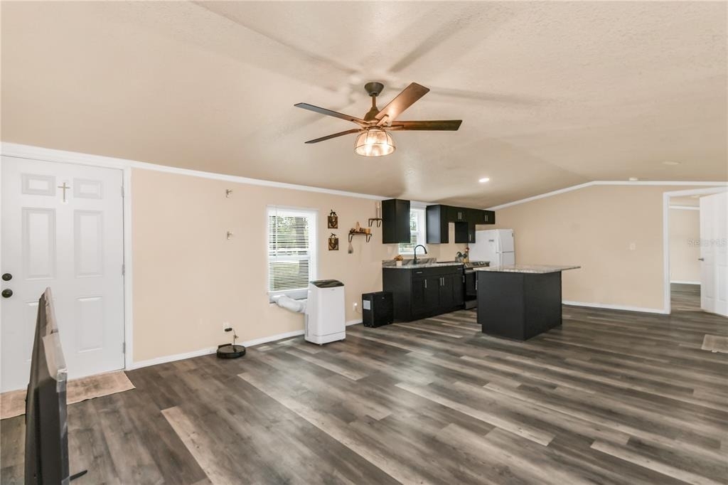 7457 Ne Highway 349 - Photo 4