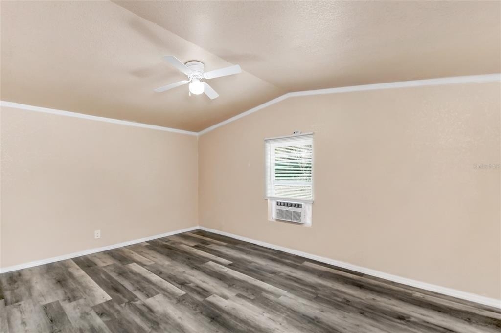 7457 Ne Highway 349 - Photo 9