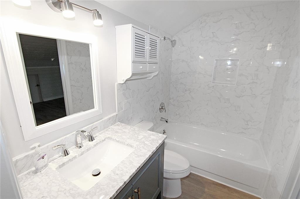289 W Lakeview Avenue - Photo 8